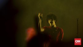 Membuka Mata dan Pikiran Lewat Konser The 1975 di Jakarta