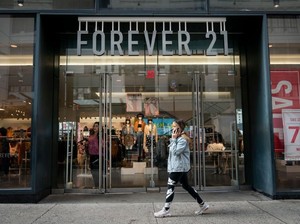 Forever 21 akan Tutup 200 Toko di Tengah Isu Kebangkrutan