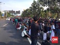 Pedemo di Depan Gedung DPR Mulai Masuk Tol