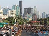 Dampak Demo, Ini Rute Pengalihan Jalan Tol di Jakarta