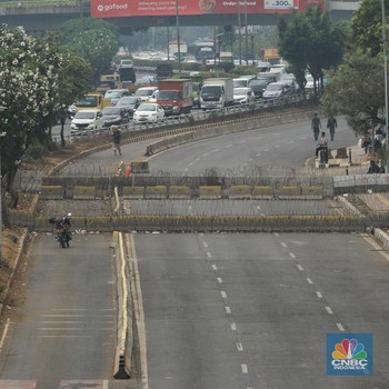 Belum Ada Demo, Begini Sepinya Suasana di depan Gedung DPR