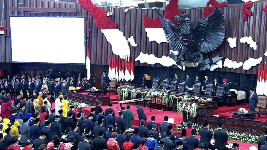 Gerindra bersikukuh untuk menjadikan kadernya Ahmad Muzani menjadi Ketua MPR.