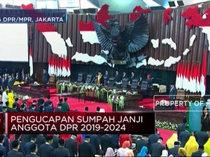 Detik - Detik Pengucapan Sumpah Anggota DPR, DPD & MPR