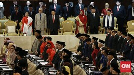 Hujan Interupsi, Pemilihan Ketua MPR Diskors