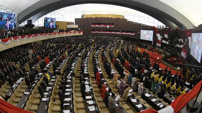 Anggota DPR Interupsi Minta Pansus Jiwasraya Saat Paripurna
