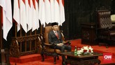 Presiden Joko Widodo menghadiri pelantikan anggota Dewan Perwakilan Rakyat (DPR) periode 2019-2024 di Ruang Rapat Paripurna, Kompleks Parlemen, Senayan, Jakarta. (CNN Indonsia/Andry Novelino).