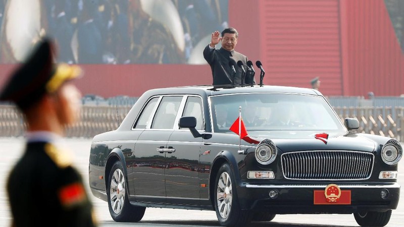 Berbagai kendaraan, pasukan, dan peralatan militer milik China hiasi Hari Kemerdekaan RRC ke-70.