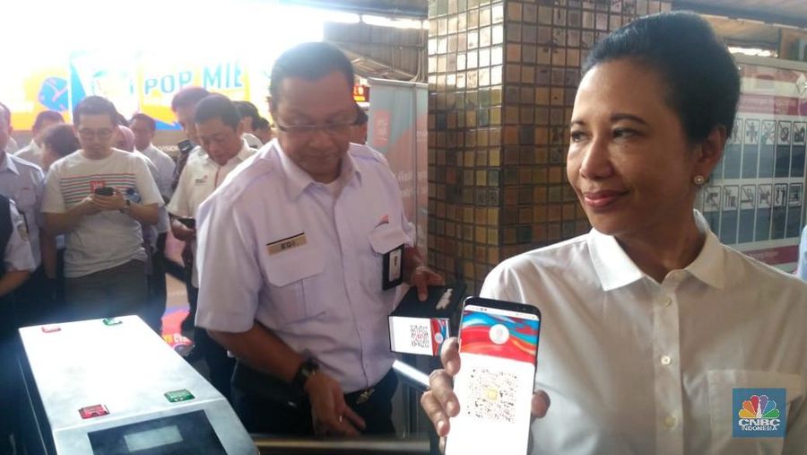 Dalam waktu dekat, LinkAja bisa digunakan sebagai transaksi pembayaran untuk naik KRL. Saat ini, penggunaan LinkAja untuk naik KRL masih dalam fase uji coba.