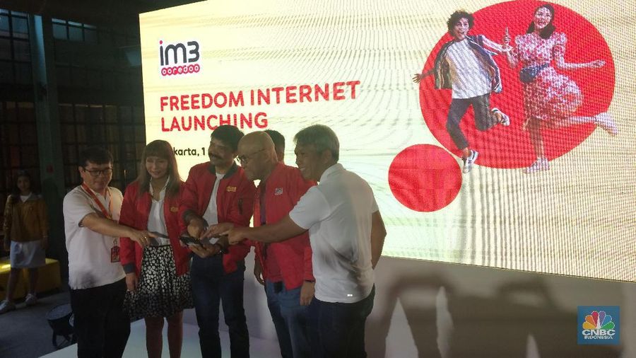 Manajemen emiten telekomunikasi PT Indosat Tbk (ISAT) belum memberikan jawaban pasti.