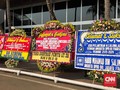 Haji Lulung Anggota DPR, Karangan Bunga Berderet di Senayan