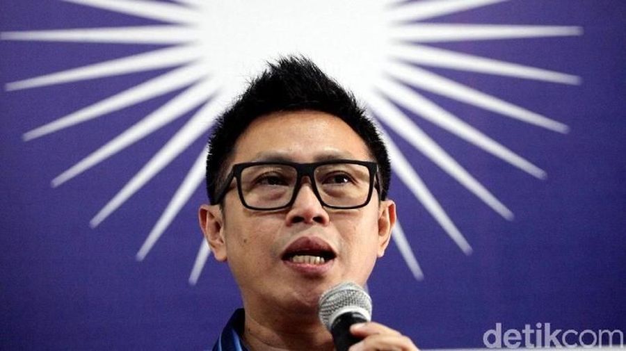 Setidaknya 14 artis ibukota resmi dilantik menjadi anggota Dewan Perwakilan Republik (DPR) RI, Selasa (1/10/2019).