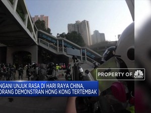 Bentrokan Sengit, Remaja Jadi Korban Tembak Polisi Hong Kong