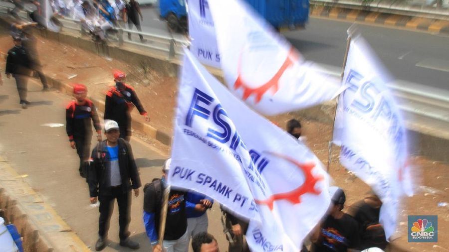 Pemerintah melalui Kementerian Ketenagakerjaan menetapkan Upah Minimum Provinsi (UMP) 2020 naik 8,51%.