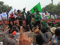 Meski Ditolak Buruh, Pengusaha Minta RUU Cipta Kerja Digeber