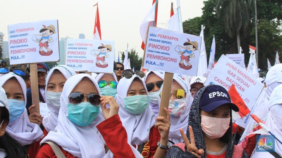 Demo ini diklaim mencapai puluhan ribu peserta.