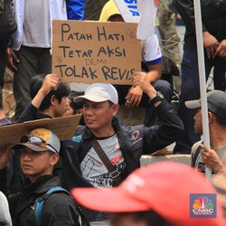 Pengusaha: Bagaimana Kita Mau Bersaing Kalau Upah Naik Terus?