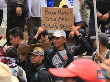 Robotisasi Ancam PHK di RI: Robot Tak Pernah Demo!