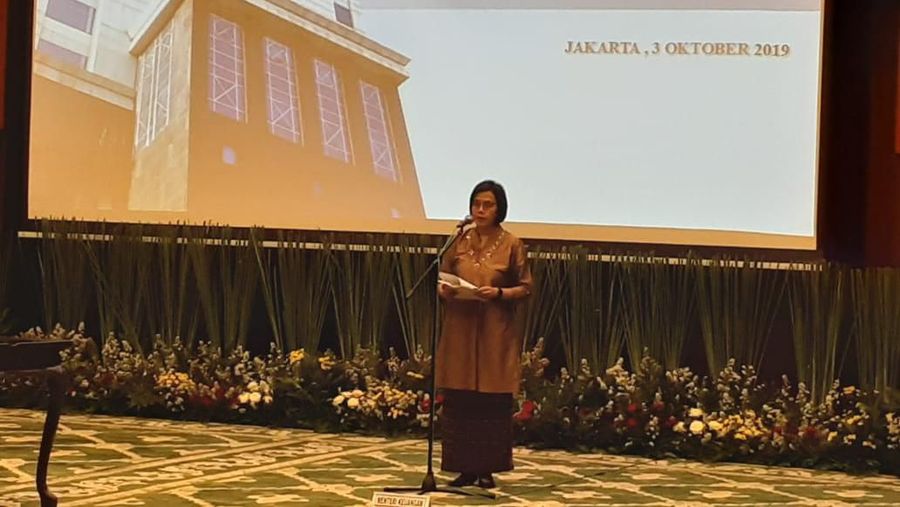 Menteri Keuangan Sri Mulyani Indrawati melantik tiga pejabat di lingkungan Kementerian Keuangan.