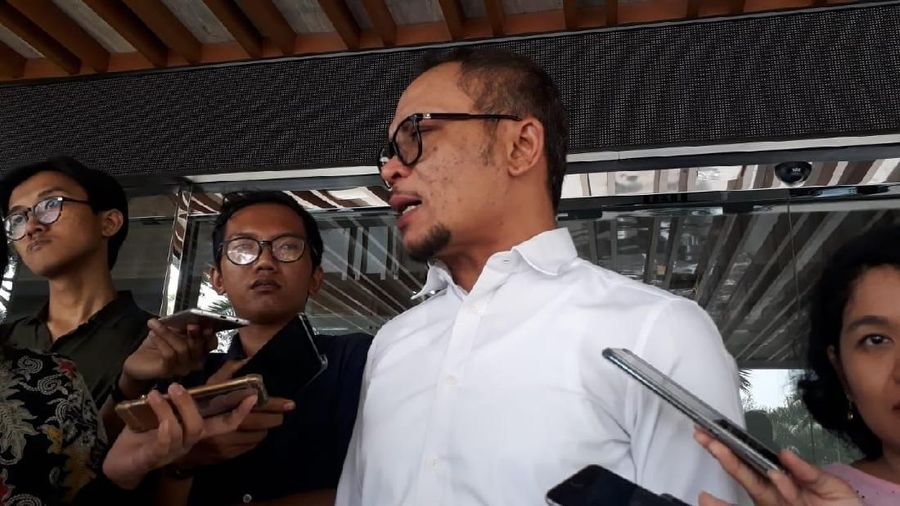 UMP sesuai ketentuan undang-undang harus naik.