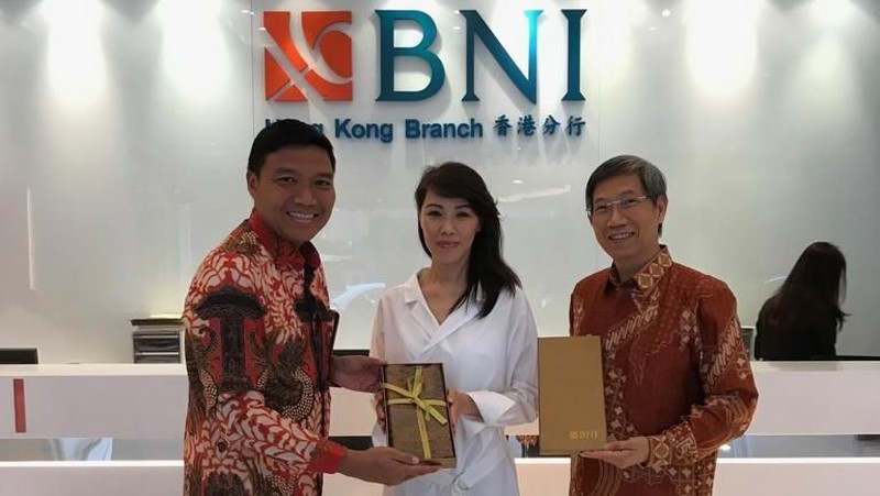 Kali ini, PT Bank Negara Indonesia (Persero) Tbk (BNI) mendukung Yayasan Batik Indonesia untuk menyelenggarakan kegiatan Membatik Untuk Negeri.