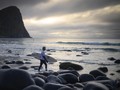 Teluk Unstad, Destinasi Surfing di Lingkar Arktik