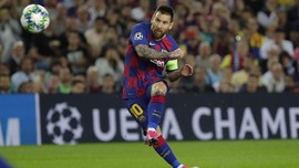 Buffon: Messi Seperti Federer, Ronaldo Macam Nadal