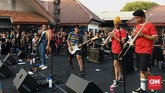 Untuk kali pertama kali The Panturas tampil di Synchronize Fest 2019, Sabtu (5/10). (CNN Indonesia/M Andika Putra)