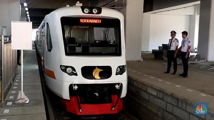 Soft launching pengoperasian Kereta Api (KA) Bandara di Stasiun Manggarai pada Sabtu (5/10/2019). (CNBC Indonesia/Wangi Sinintya)