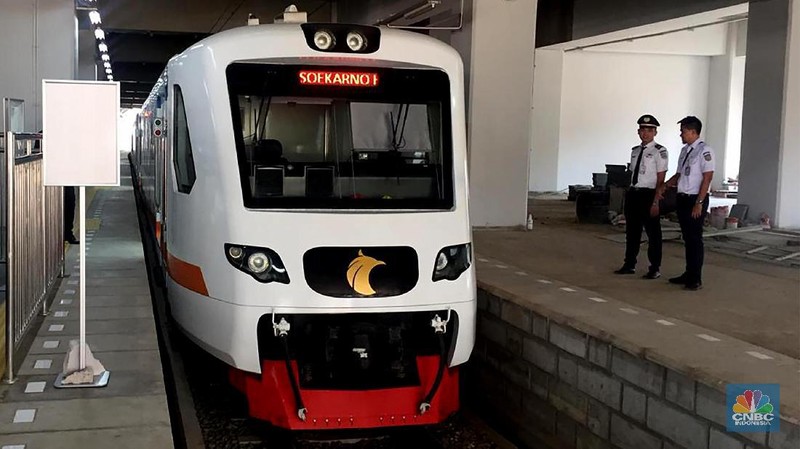 Kereta Api (KA) Bandara Soekarno-Hatta resmi memperpanjang rute hingga Stasiun Manggarai.