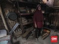 Bu Im, 'Pawang' Kehangatan di Kawah Ijen