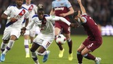 Crystal Palace berhasil meraih tiga poin di markas West Ham berkat kemenagan 2-1. (John Walton/PA via AP)