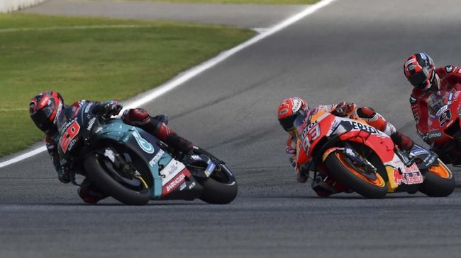 Demi Lawan Marquez, Rossi Ingin Yamaha Tak Lakukan Hal Gila
