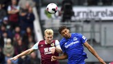 Burnley berhasil mengalahkan Everton dengan skor tipis 1-0 lewat gol Jeff Hendrick. (Anthony Devlin/PA via AP)