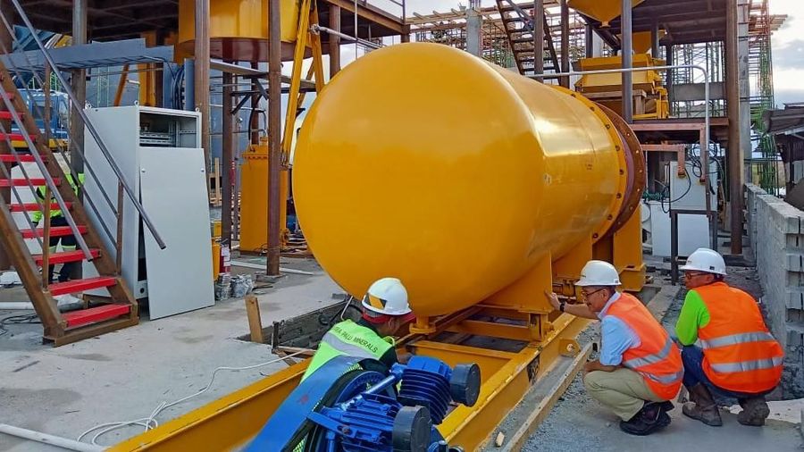Indonesia memang kaya akan mineral, salah satunya adalah tambang emas.