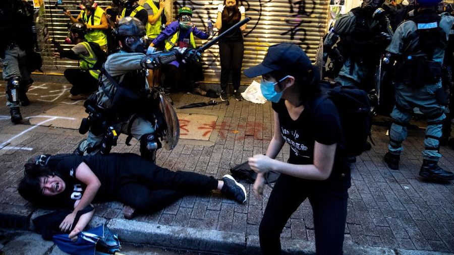 Ekonomi Hong Kong rugi Rp 5 T dalam sepekan