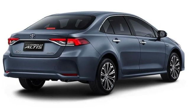 Transformasi Toyota Corolla Altis dari Tahun ke Tahun