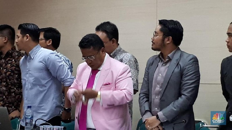 Merujuk agenda sidang, disebut bahwa dugaan pelanggaran yang disangkakan kepada Grab Indonesia dan TPI