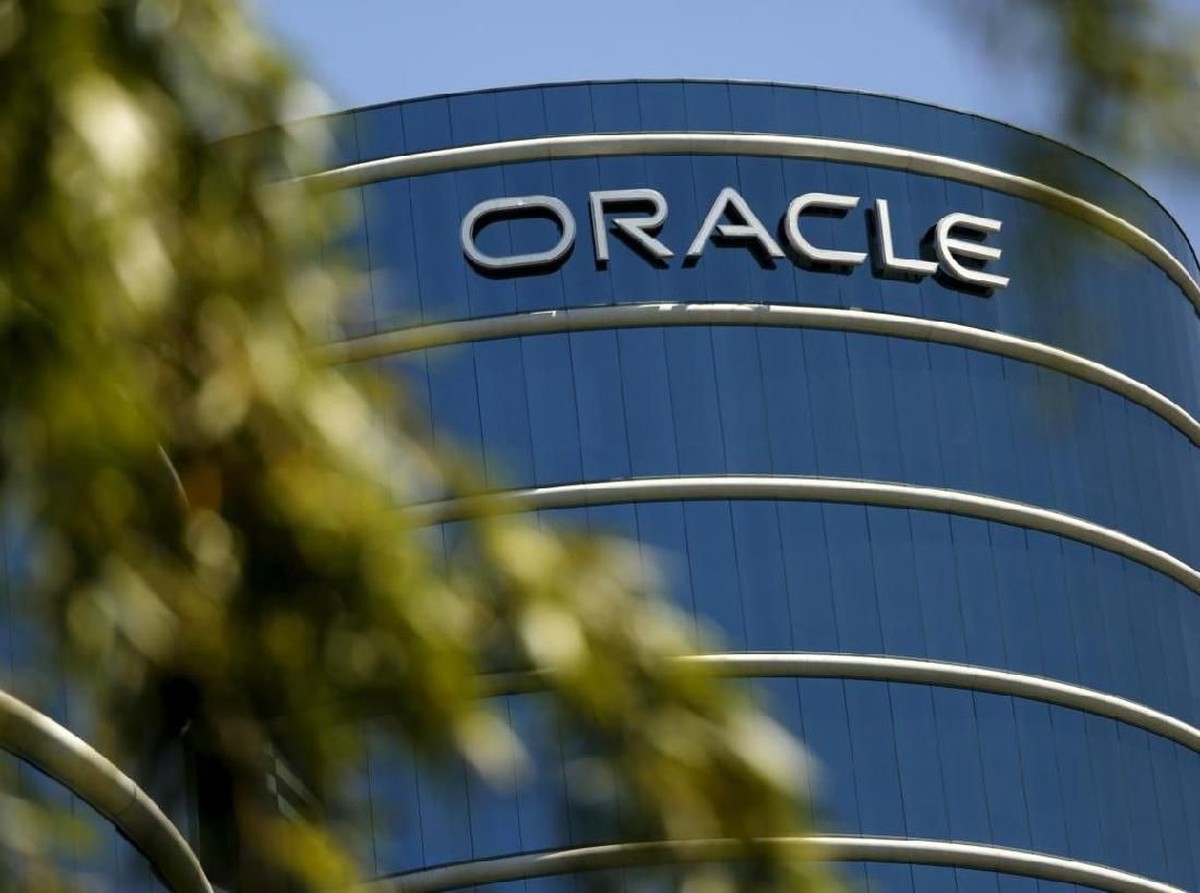Serangan Hacker Besar-besaran di Oracle Ganggu Ratusan Perusahaan