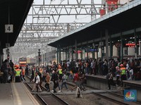 Soal Kenaikan Tarif KRL, Menhub: Belum Ada Putusan!