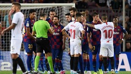 Viral Aksi Messi Cegah Dembele Dikartu Merah Lawan Sevilla