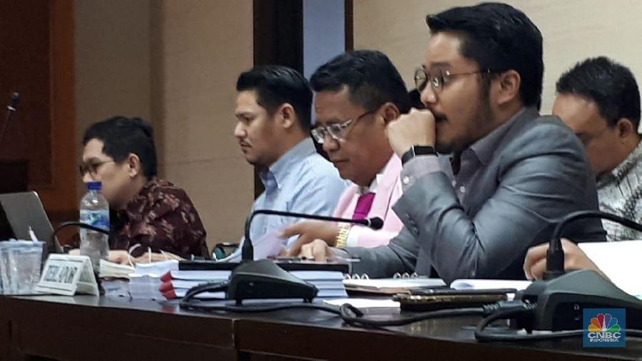Persoalan diskriminasi kemitraan sedang membelit KPPU.