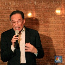 Sebelum Serahkan Surat Resign, Mahathir Bertemu Anwar Ibrahim