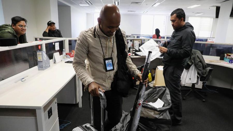 Sebuah koran asal Malaysia berusia 80 tahun tutup. Koran bernama Utusan Malaysia ini sudah bertahun-tahun mengalami masalah keuangan.