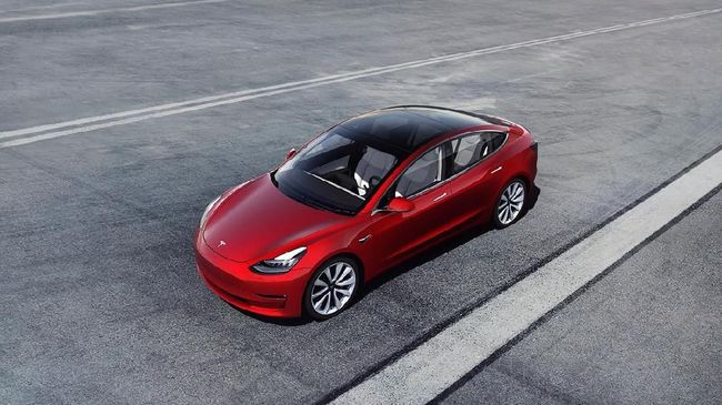 Importir Bongkar Pajak Yang Bikin Harga Tesla Capai Miliaran