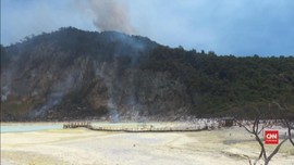 VIDEO: Kebakaran Hutan di Kawah Putih Bandung Terus Meluas