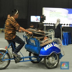 Tukang Becak di Jawa Mendadak Jadi OKB, Menang Undian Rp 50 M