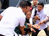 Jelang Pelantikan Jokowi-Ma'ruf, Teroris JAD Tusuk Wiranto