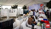 Dalam rangka peringatan Hari Museum Indonesia 2019, Museum Bank Indonesia, Jakarta Barat, Kamis (10/10) mengadakan pameran di area Taman Fatahillah dan Pekan Numismatik 2019 yang terdiri dari pameran numismatika dan wastra dalam uang serta workshop. (CNNIndonesia.com/Daniela Dinda)