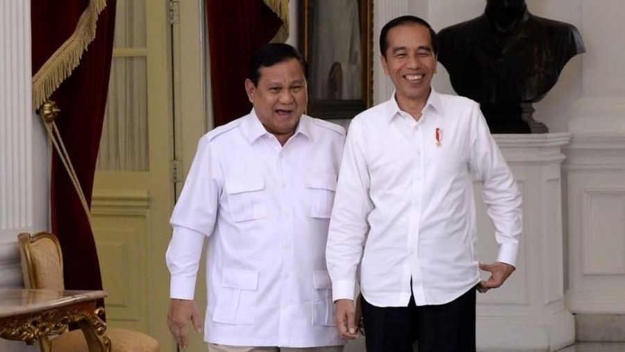 Presiden Joko Widodo (Jokowi) pada siang hari ini menerima Ketua Umum Gerindra Prabowo Subianto di Istana Merdeka