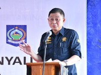 Jonan Ungkap Kinerja: Kini 98,9% Penduduk RI Dapat Listrik